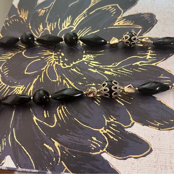 Vintage NWT Long Chunky Black and Gold Acrylic Beaded Necklace C1 - Picture 6 of 11
